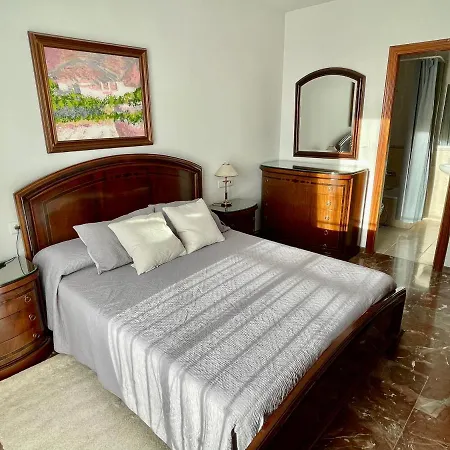 Lomalinda Holiday home *