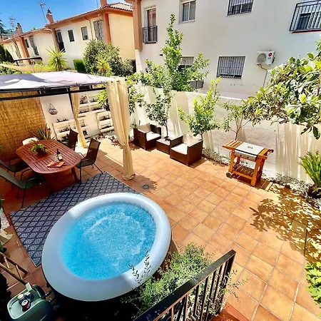 Lomalinda Holiday home *